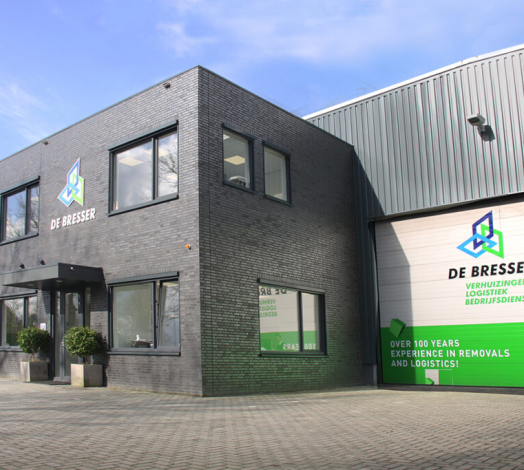afbeelding van bedrijfspand slaopbijdebresser